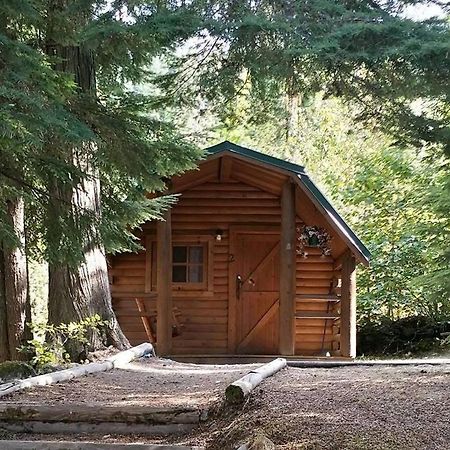 Malakwa Sicamous Rv & Cabin Resort المظهر الخارجي الصورة