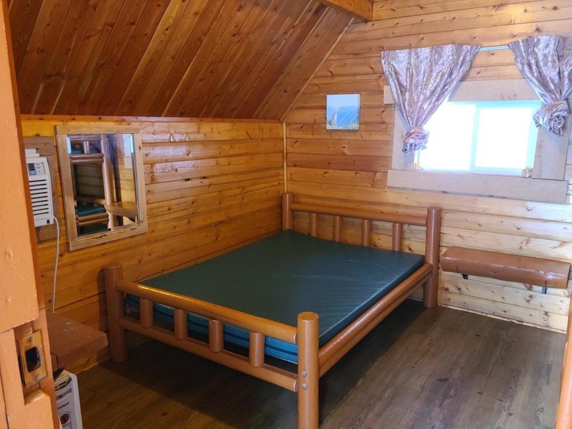 Malakwa Sicamous Rv & Cabin Resort المظهر الخارجي الصورة